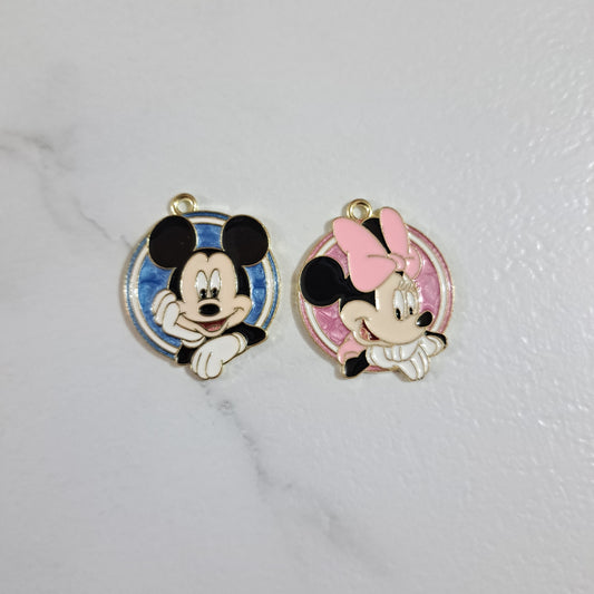 Dije esmaltado Mickey and Minnie
